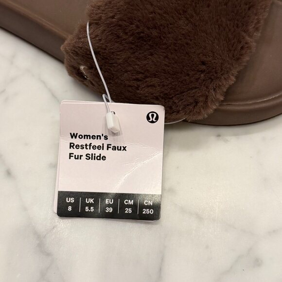 Lululemon Women's Restfeel Faux Fur Slide - NWT - Picture 9 of 10